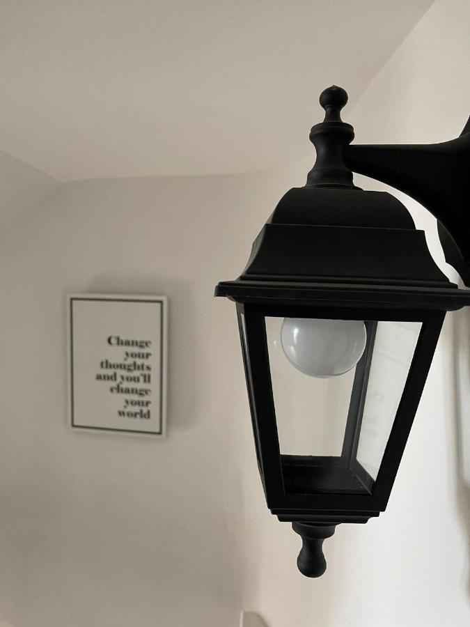 Casa Iulia Hotel Haro Bagian luar foto